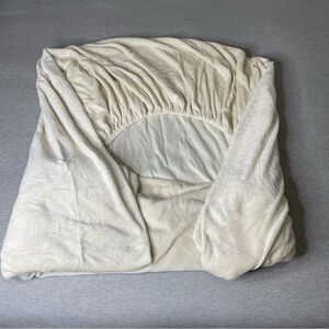 Amazon Basics Velour Flannel Plush Fitted Bed Sheet for Mattress- King